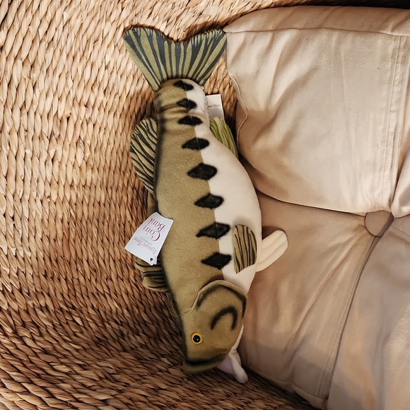 Leisure Time Stuffed Animal Fish Coin Bank - Picture 1 of 4